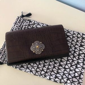 Brighton wallet